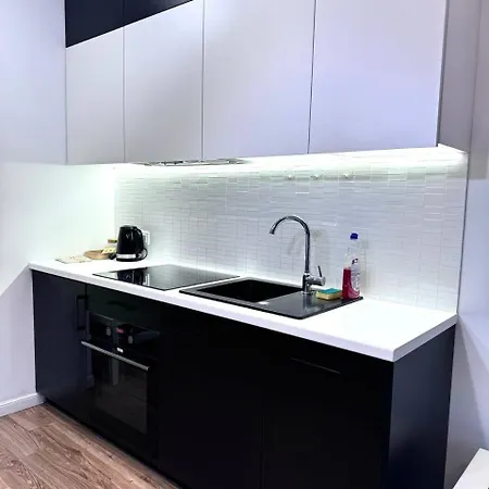 Comfort & Style 2-Room Apartment And Free Parking Warsaw Exterior photo