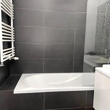 Comfort & Style 2-Room Apartment And Free Parking Warsaw Exterior photo