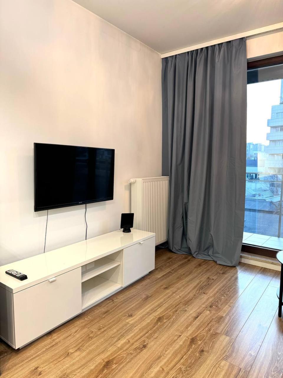 Apartment Comfort & Style 2-room And Free Parking *